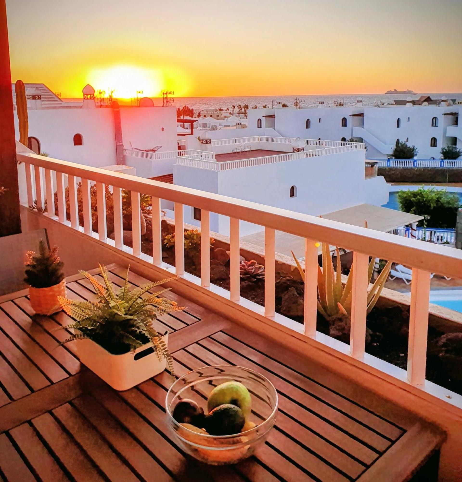 Ferienwohnung New Pools Wonderful Views Ac Costa Teguise Exterior foto